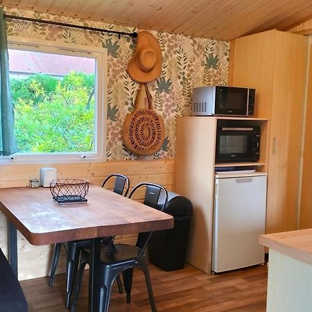 Cottage Gite Aux Lauriers Lacroix Sur Meuse Extérieur photo